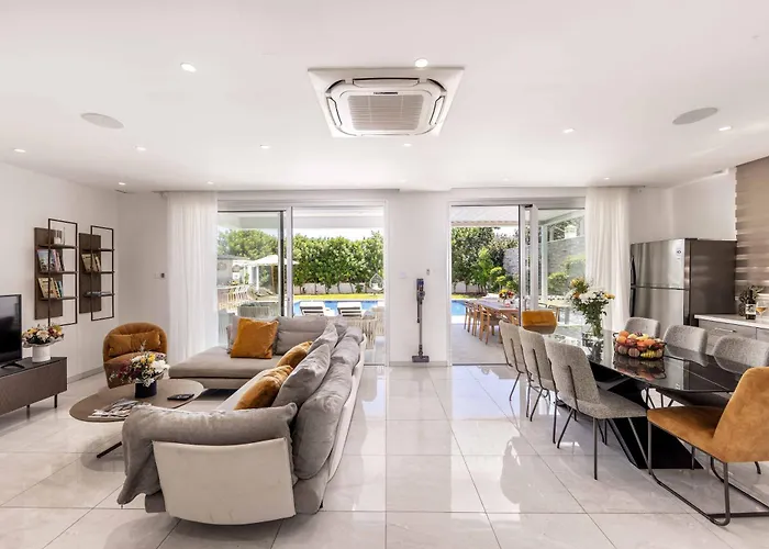 Haven 2 Cyprus Villa *