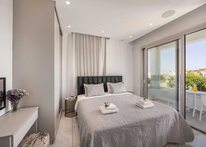 Haven 2 Cyprus Villa *